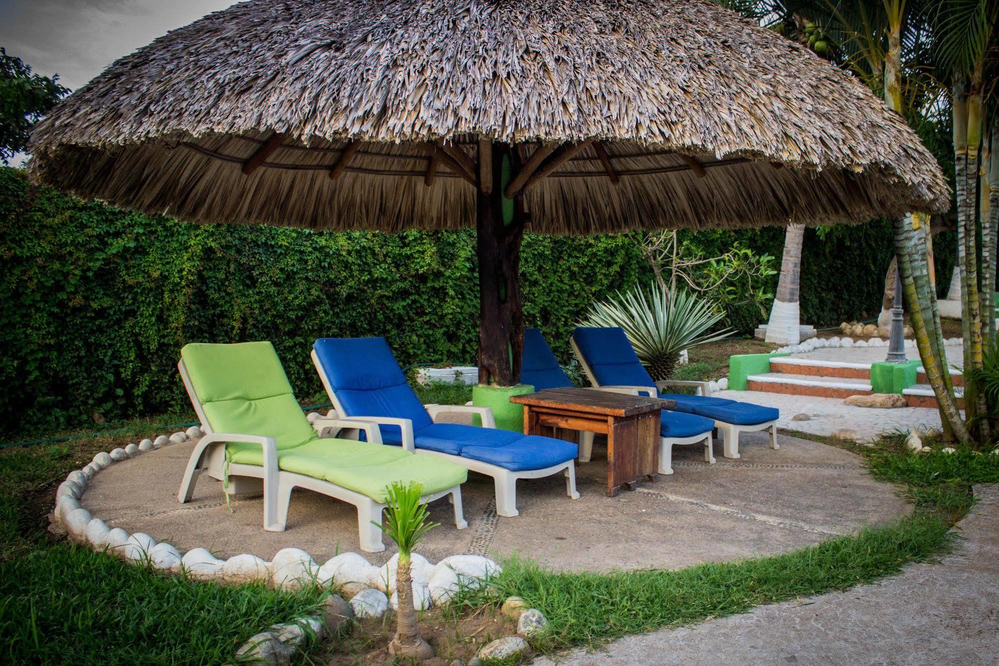Hotel & Suites Punta Esmeralda Puerto Escondido  Exterior foto