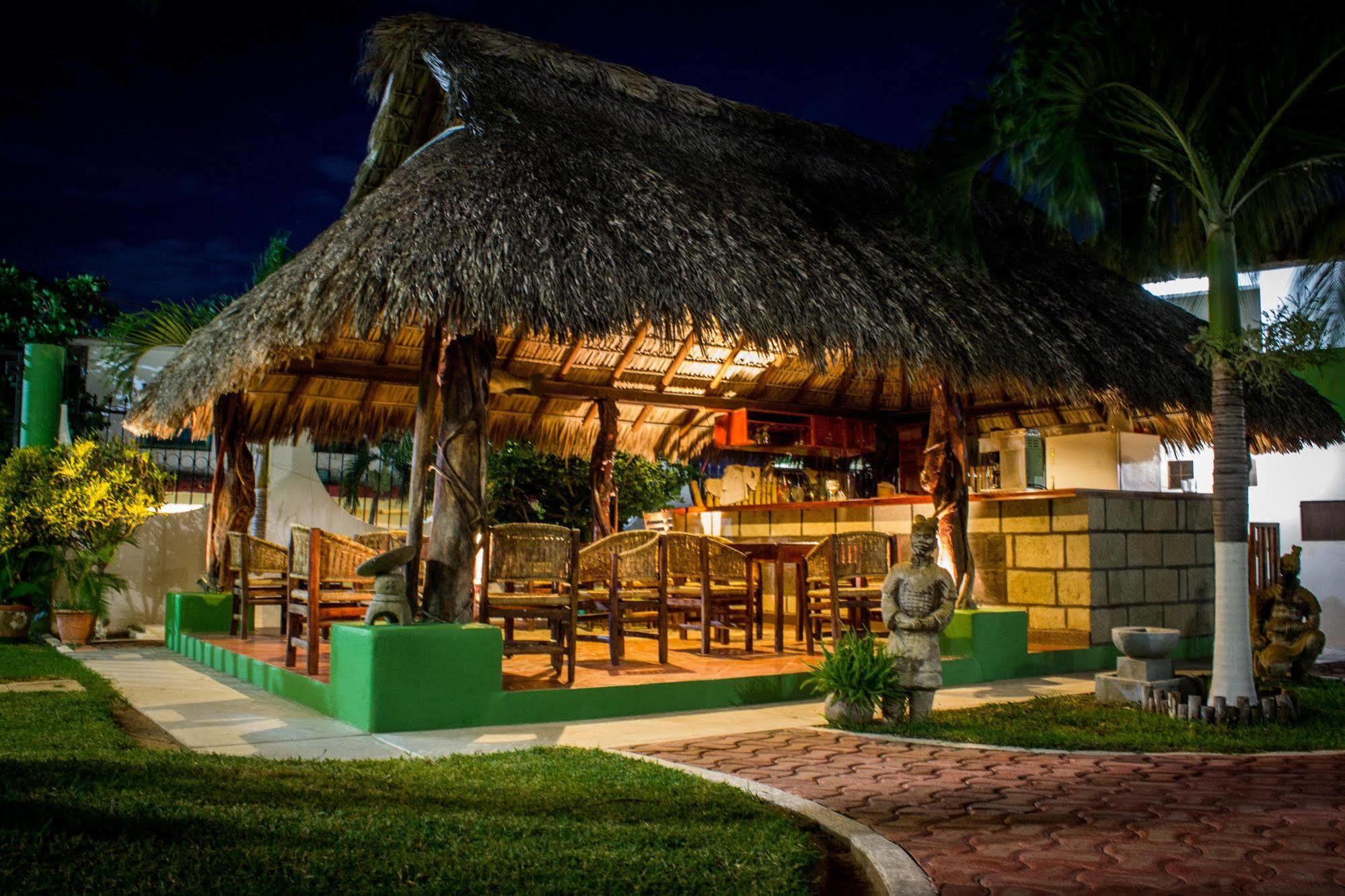 Hotel & Suites Punta Esmeralda Puerto Escondido  Exterior foto